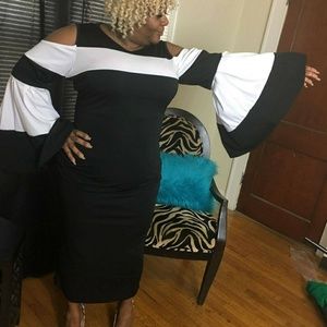 Black/White Midi Dress